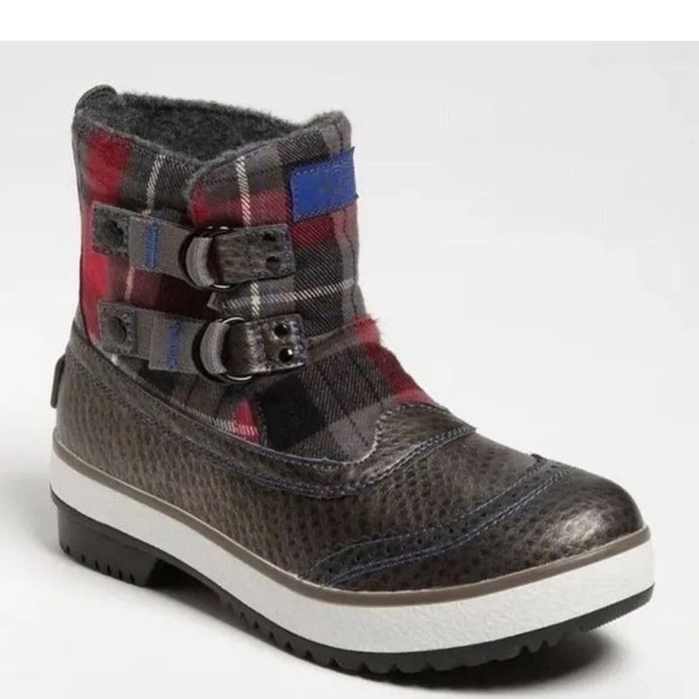 Ugg Woman’s marrais plaid W/Blkp Boots